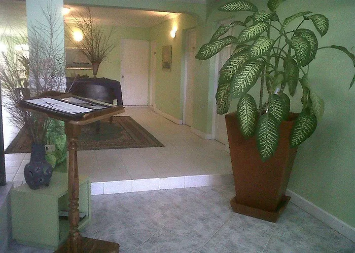 Hotel Reggae Reef
