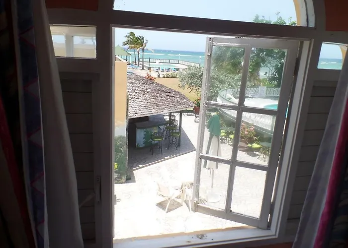 Hotel Reggae Reef